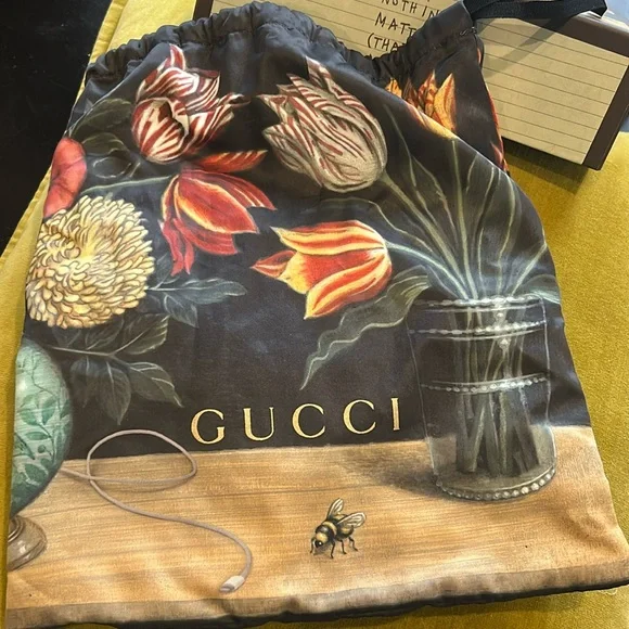 AUTHENTIC Gucci belt